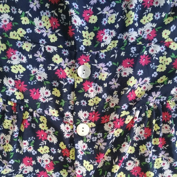 CUPCAKES AND CASHMERE | Meg Puff Sleeve Blouse - Picture 7 of 9